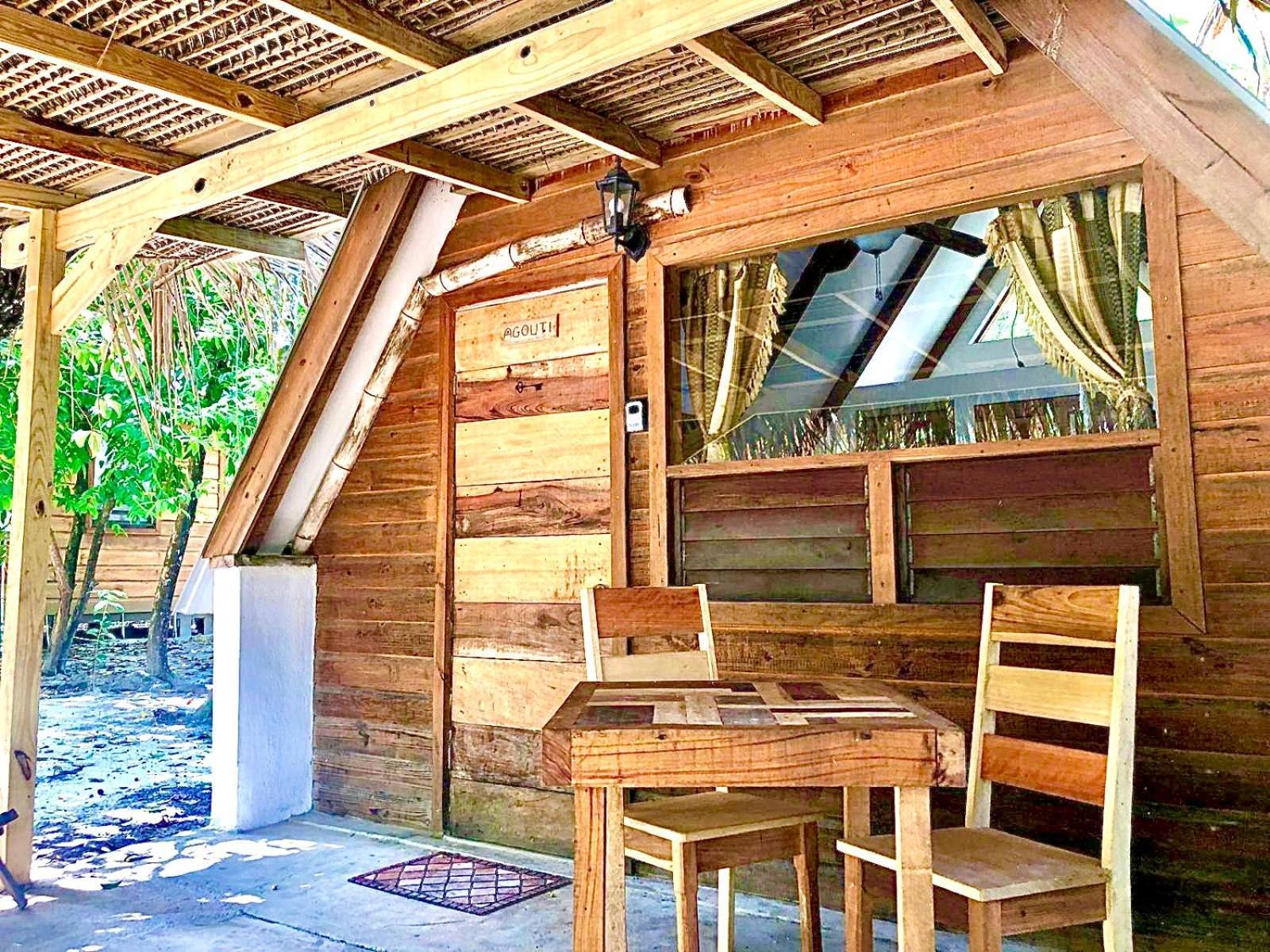 Kin Resort Lodge Maya Beach Exterior photo