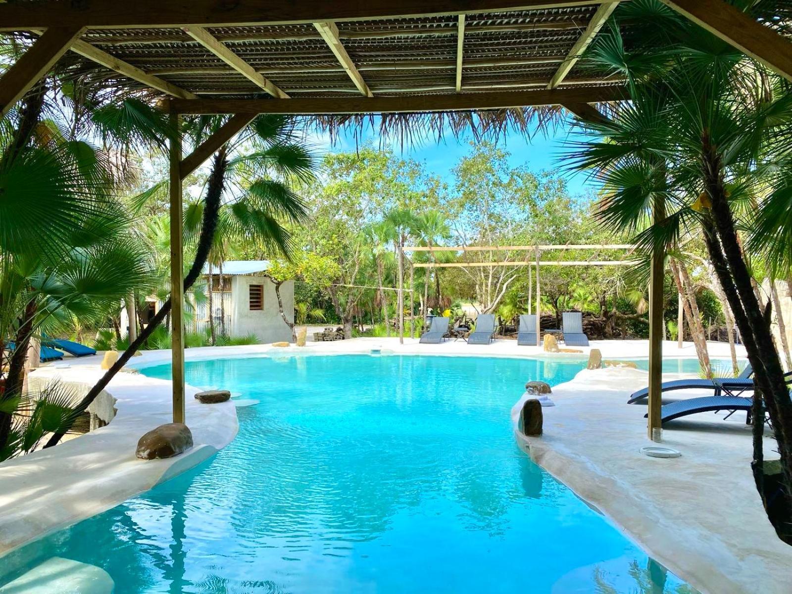 Kin Resort Lodge Maya Beach Exterior photo