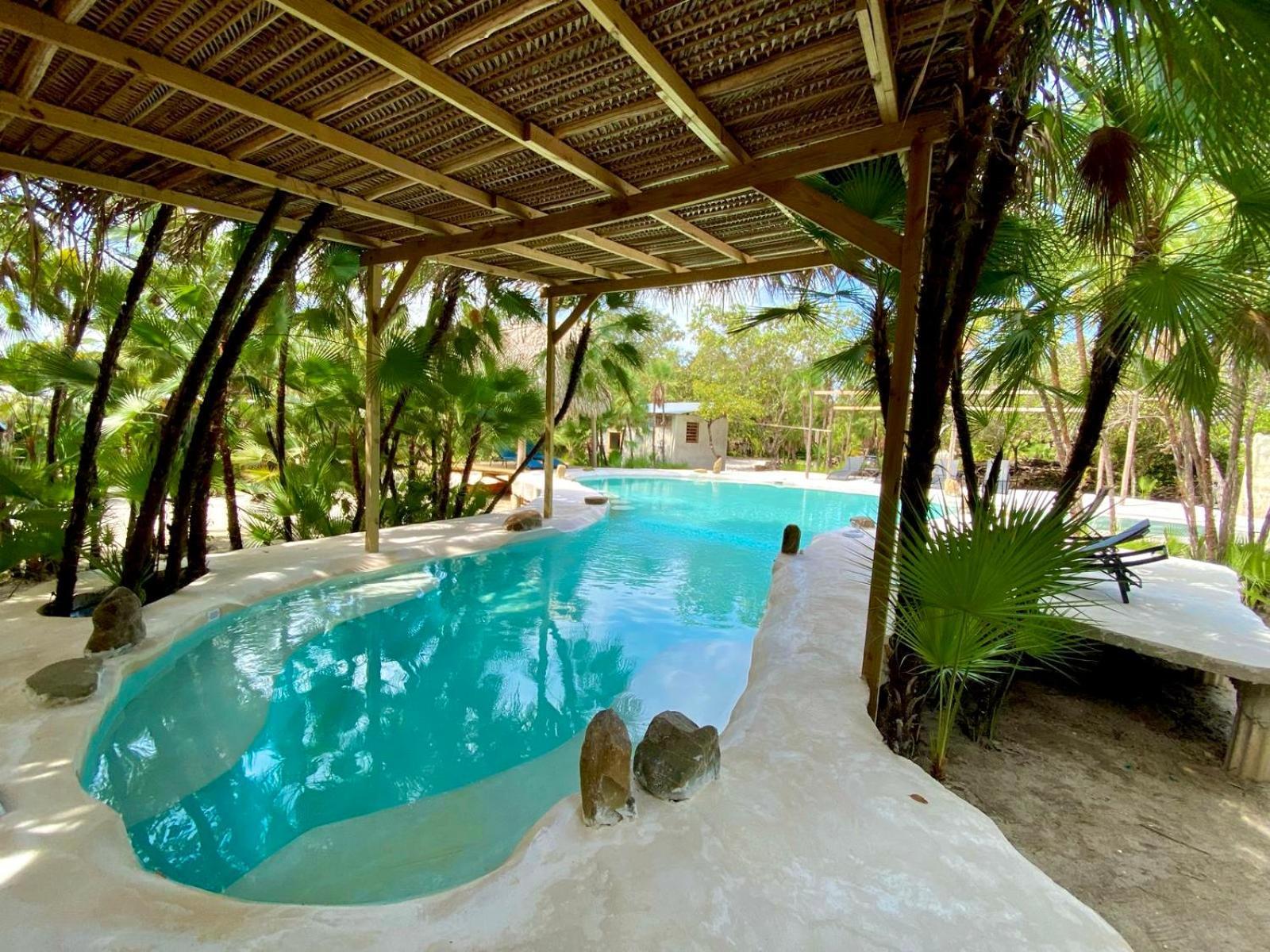 Kin Resort Lodge Maya Beach Exterior photo